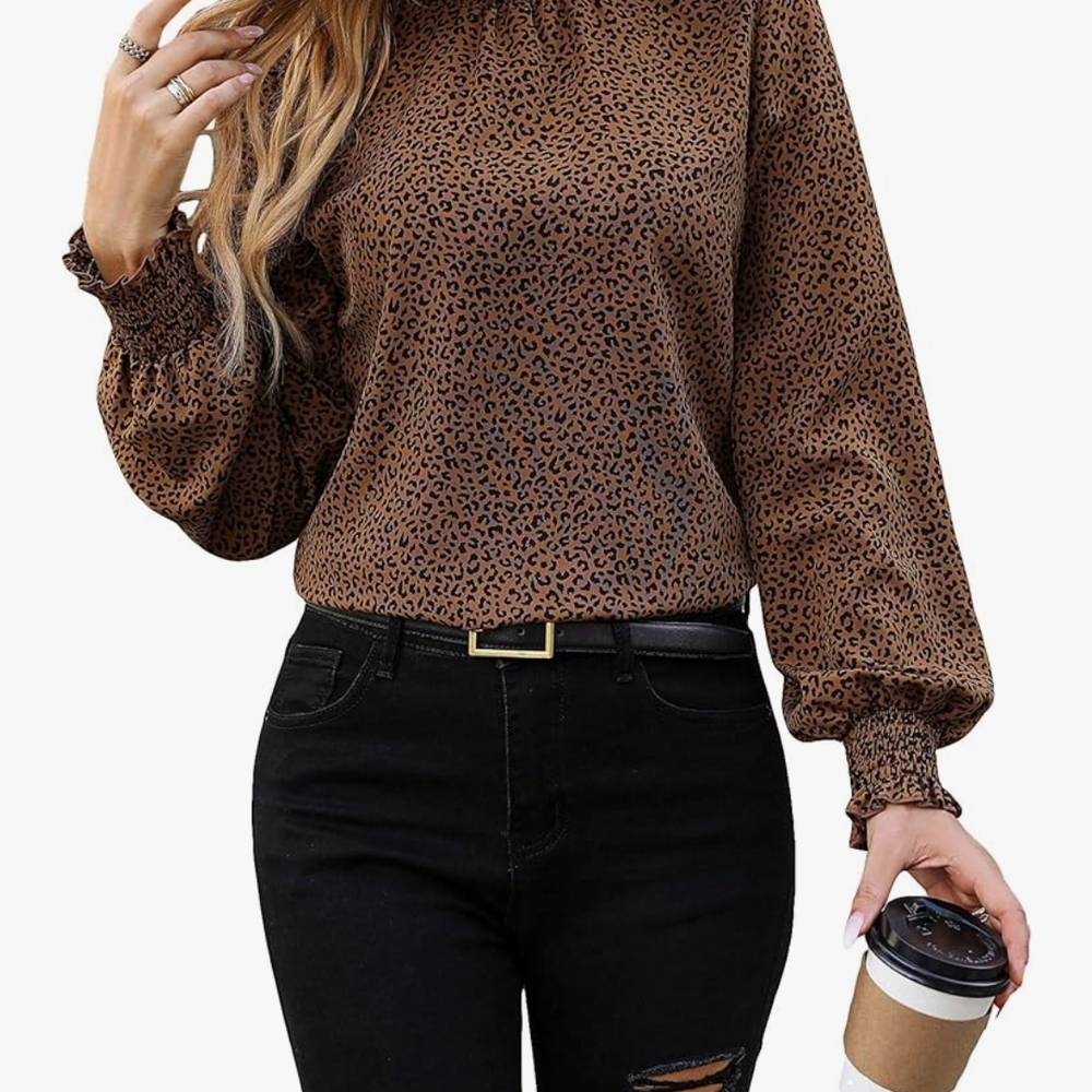 Womens chic medium Leopard Print Blouses shirts long sleeve